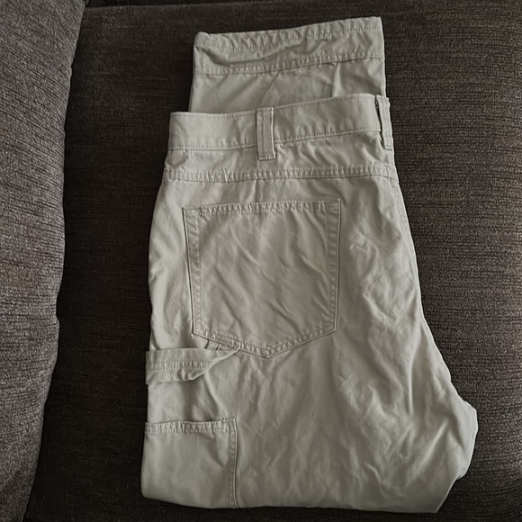 Amazon Essentials Cargo Pants 40x30 - Picture 5 of 6